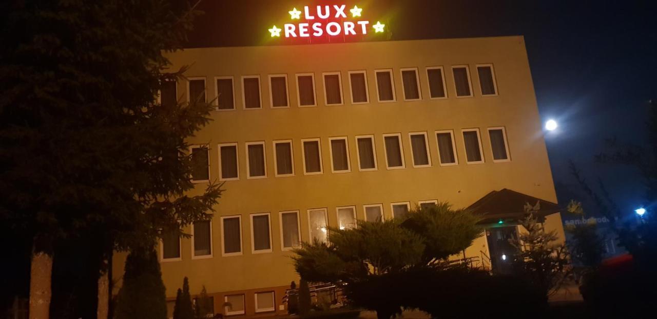 Lux Resort Krasnik Ngoại thất bức ảnh