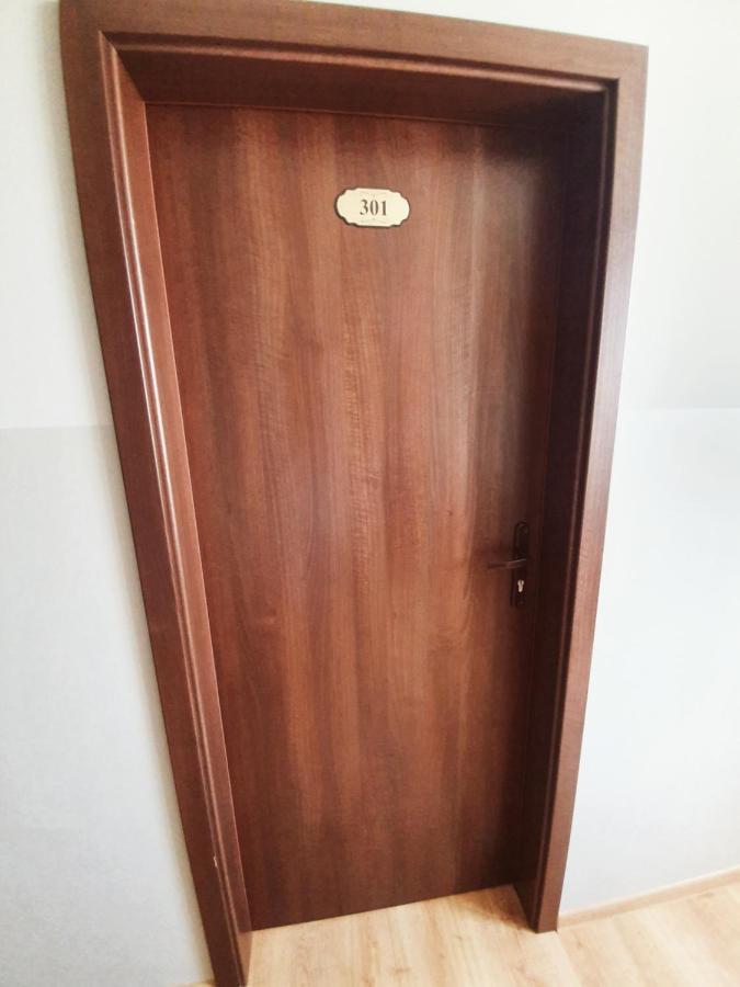 Lux Resort Krasnik Ngoại thất bức ảnh