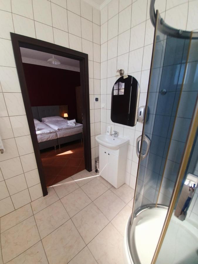 Lux Resort Krasnik Ngoại thất bức ảnh