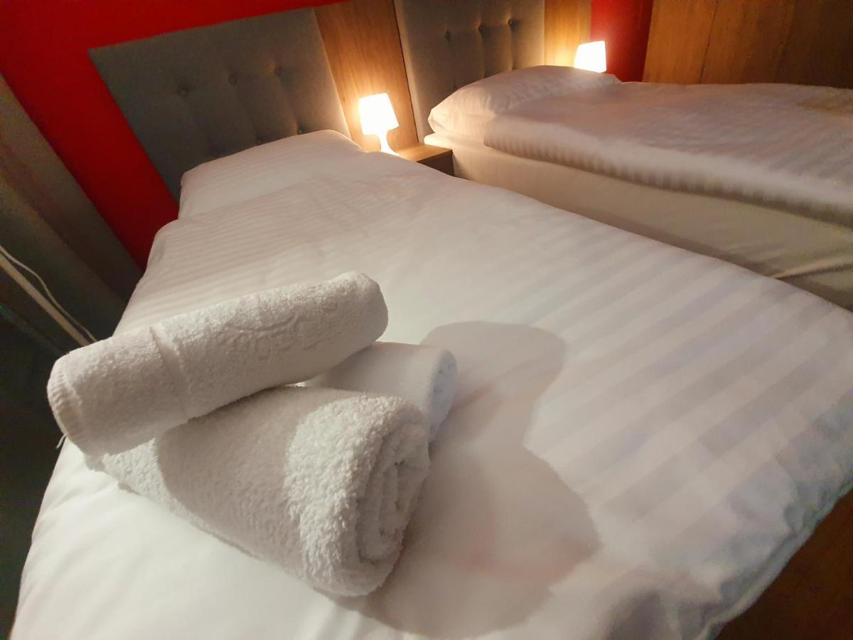 Lux Resort Krasnik Ngoại thất bức ảnh